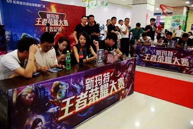 LoL Esports官方推特：这些年来，Faker和他的队友们