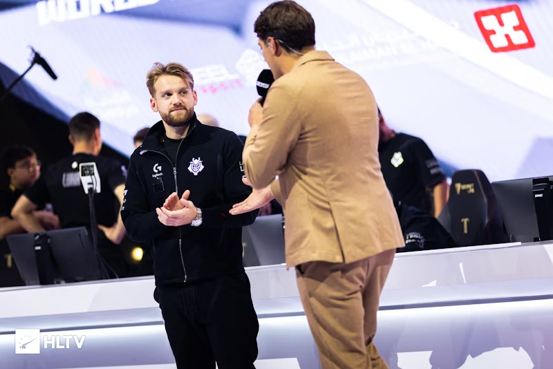 RNG赛后群访 下路选手LP：我想要和队友们一起打造一支全新的RNG