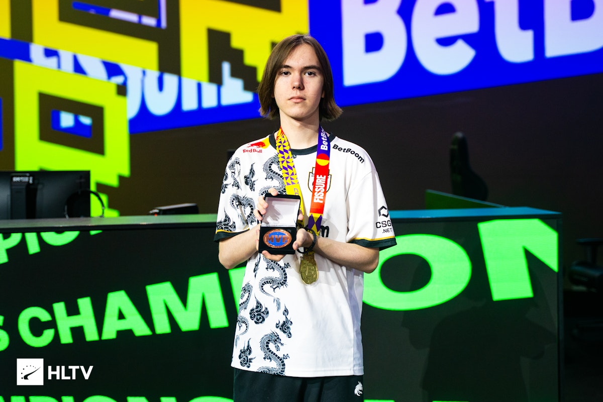 世界赛历史最受欢迎十支队伍：S13 T1居首，S11 DK排名第二