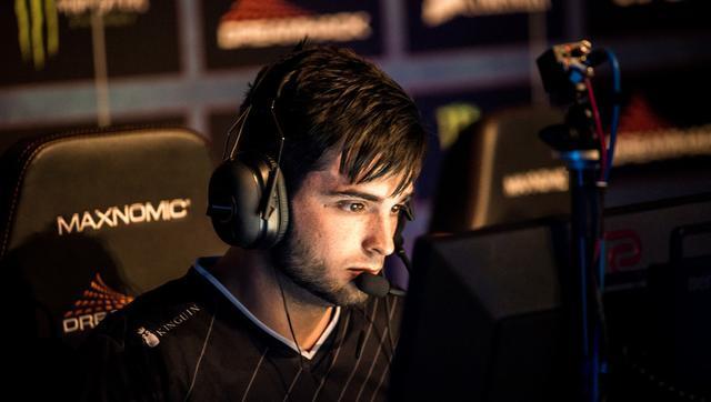 iG官方：前LSB上单选手Dove加入队伍担任中单